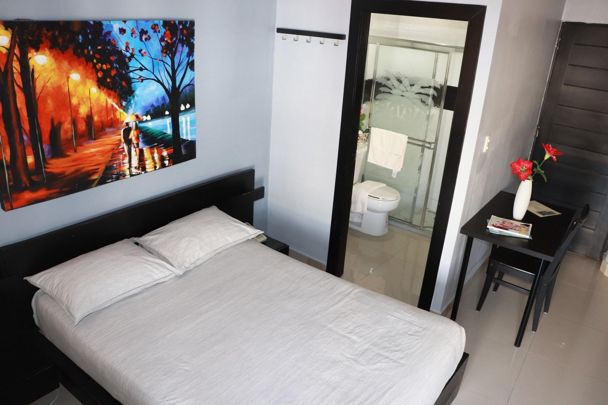 Hotel Merey Santo Domingo Exterior photo