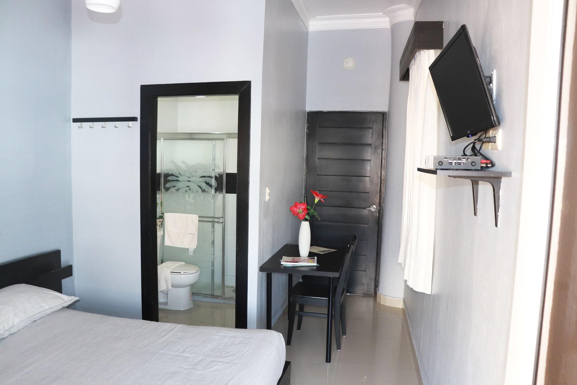 Hotel Merey Santo Domingo Exterior photo