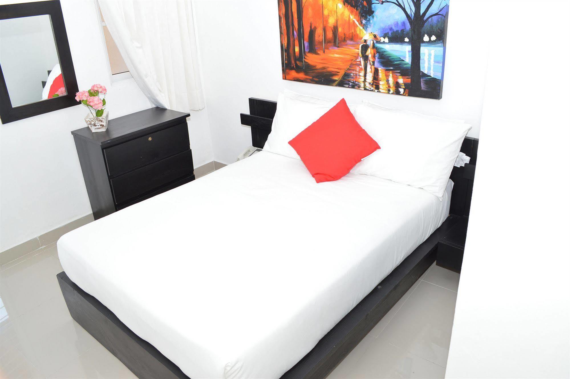Hotel Merey Santo Domingo Exterior photo